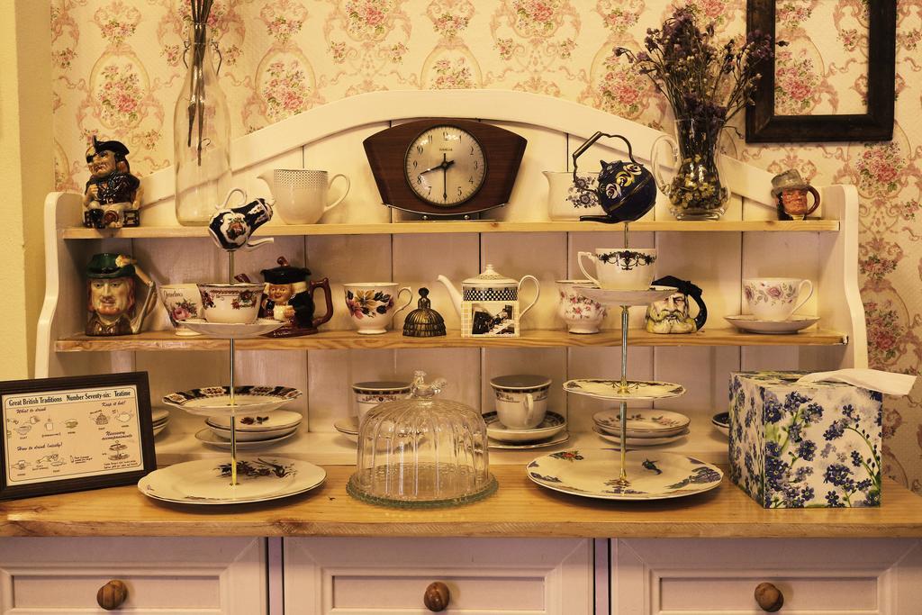 The London Tearoom Chiang Mai Exteriör bild